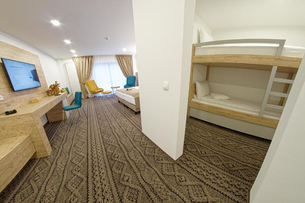 Aquarius Boutique Hotel Campulung Moldovenesc Bilik gambar