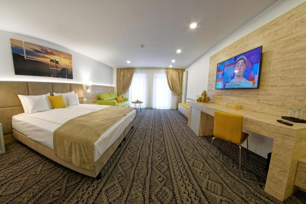Aquarius Boutique Hotel Campulung Moldovenesc Bilik gambar