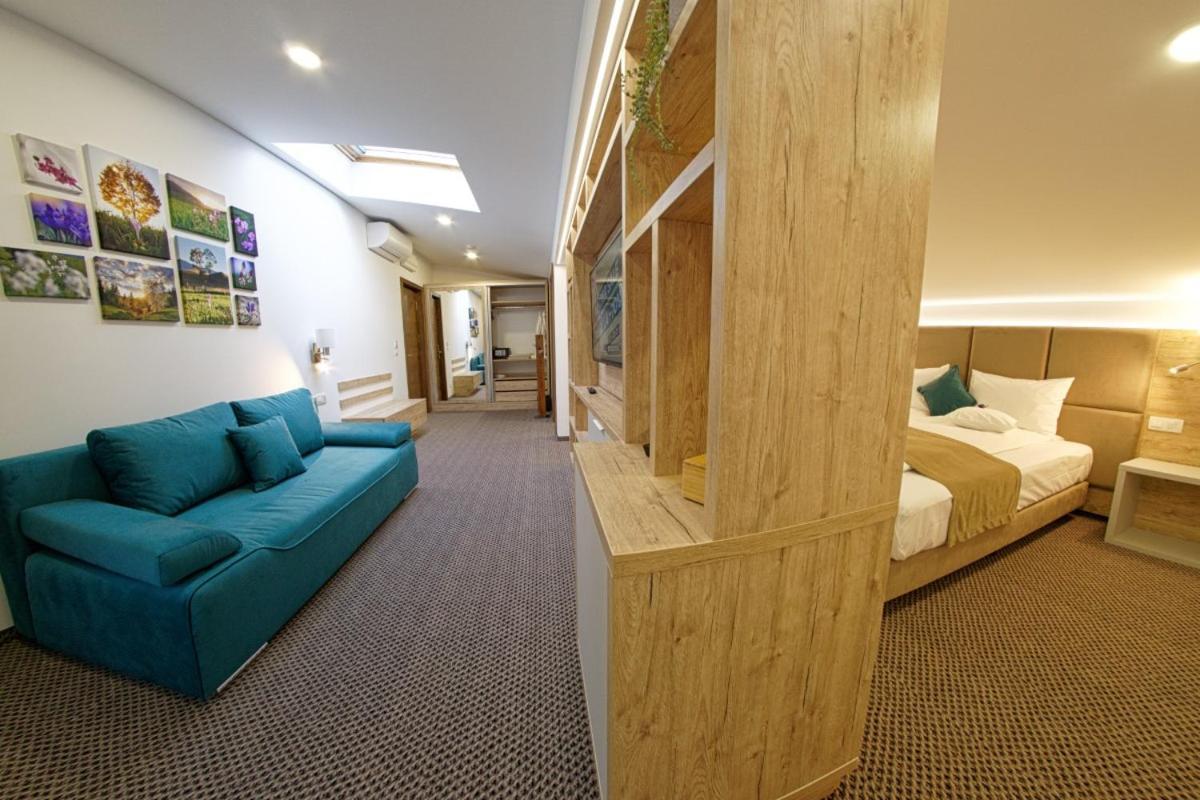 Aquarius Boutique Hotel Campulung Moldovenesc Bilik gambar