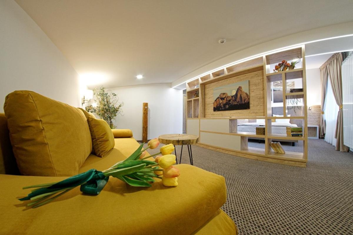 Aquarius Boutique Hotel Campulung Moldovenesc Bilik gambar